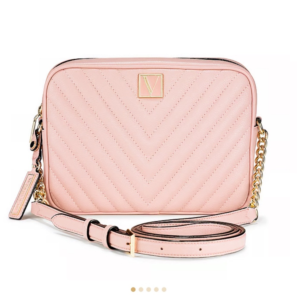 Victoria’s Secret -ACCESSORIES
Crossbody Camera Bag - NEW